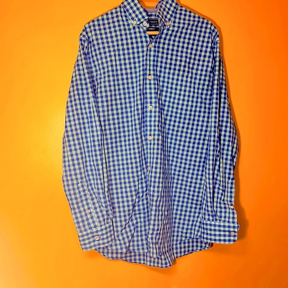 Crown & Ivy button up dress shirt